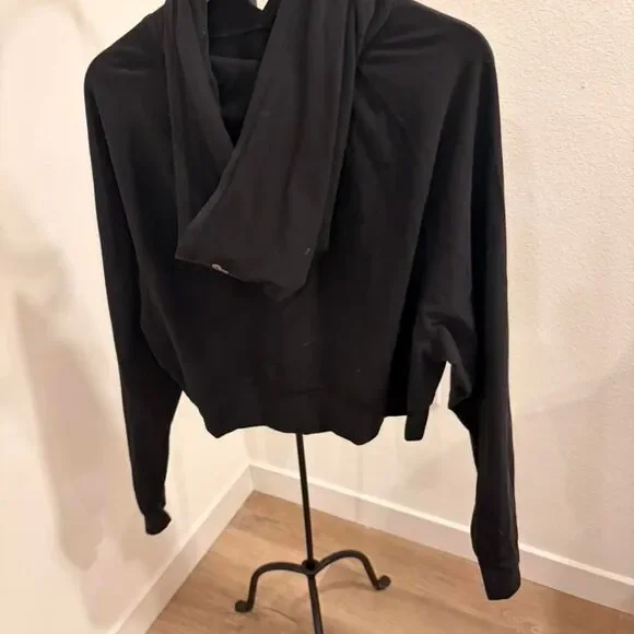 Aritzia Golden Tna Pink Cropped Pullover Hoodie Size L - Picture 2 of 3